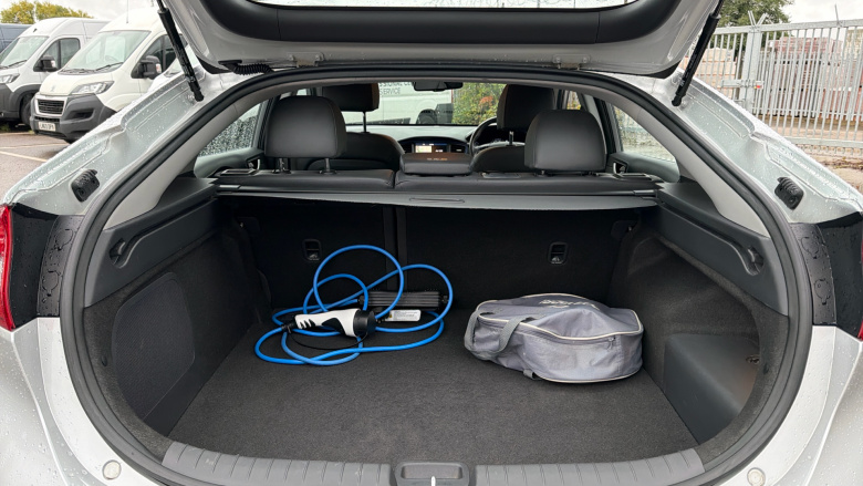 Hyundai IONIQ 1.6 GDi Plug-in Hybrid Premium SE 5dr DCT Hatchback